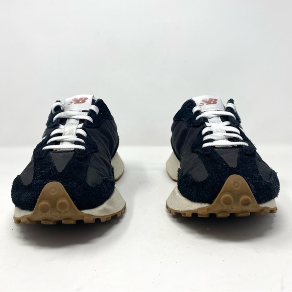 New Balance 327 Sneakers in Black and White 8.5 - Picture 6 of 11